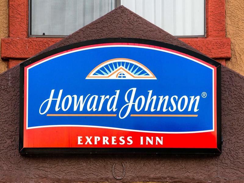 Howard Johnson By Wyndham Williams Hotel Exterior foto